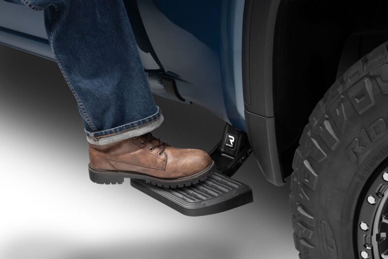 AMP Research 19-22 Chevrolet/GMC Silverado/Sierra 1500 Short Bed BedStep2 - Black - B2B Diesel & Gas Service