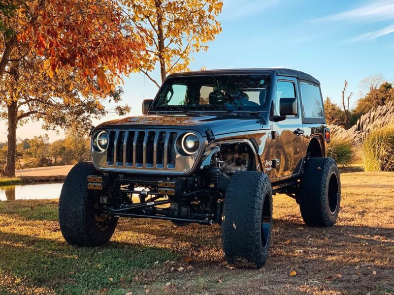 Oracle Jeep Wrangler JL Oculus Bi-LED Projector Headlights- Graphite Metallic - 5500K - B2B Diesel & Gas Service