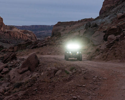 Oracle Jeep Wrangler JL/Gladiator JT Integrated Windshield LED Light Bar System - B2B Diesel & Gas Service