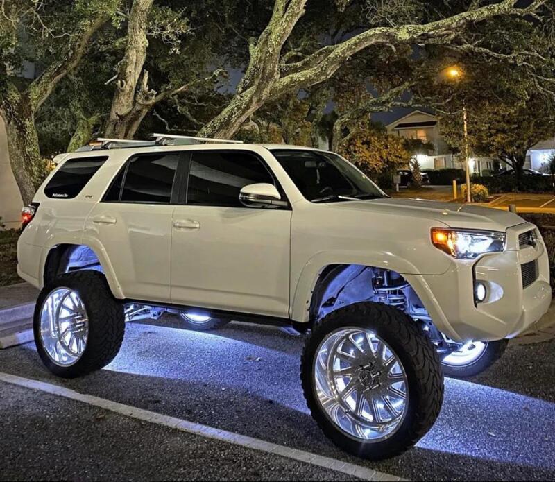 Oracle LED Illuminated Wheel Rings - Double LED - White - B2B Diesel & Gas Service