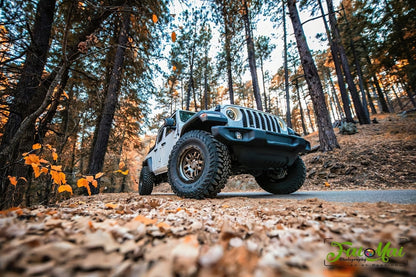 Oracle Jeep Wrangler JL Oculus Bi-LED Projector Headlights- Graphite Metallic - 5500K - B2B Diesel & Gas Service